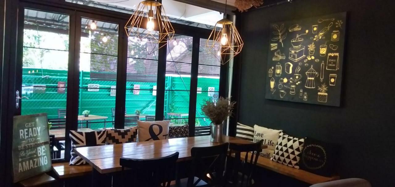 The Wood Boutique Hotel Muar Εξωτερικό φωτογραφία